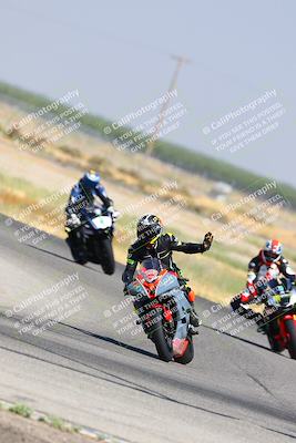 media/Aug-06-2023-TrackDaz (Sun) [[ac7f4f6367]]/B Group/sweeper/